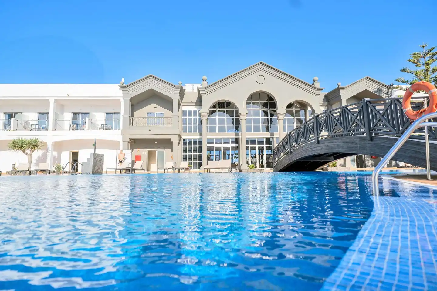 Coral Cotillo Beach Pool