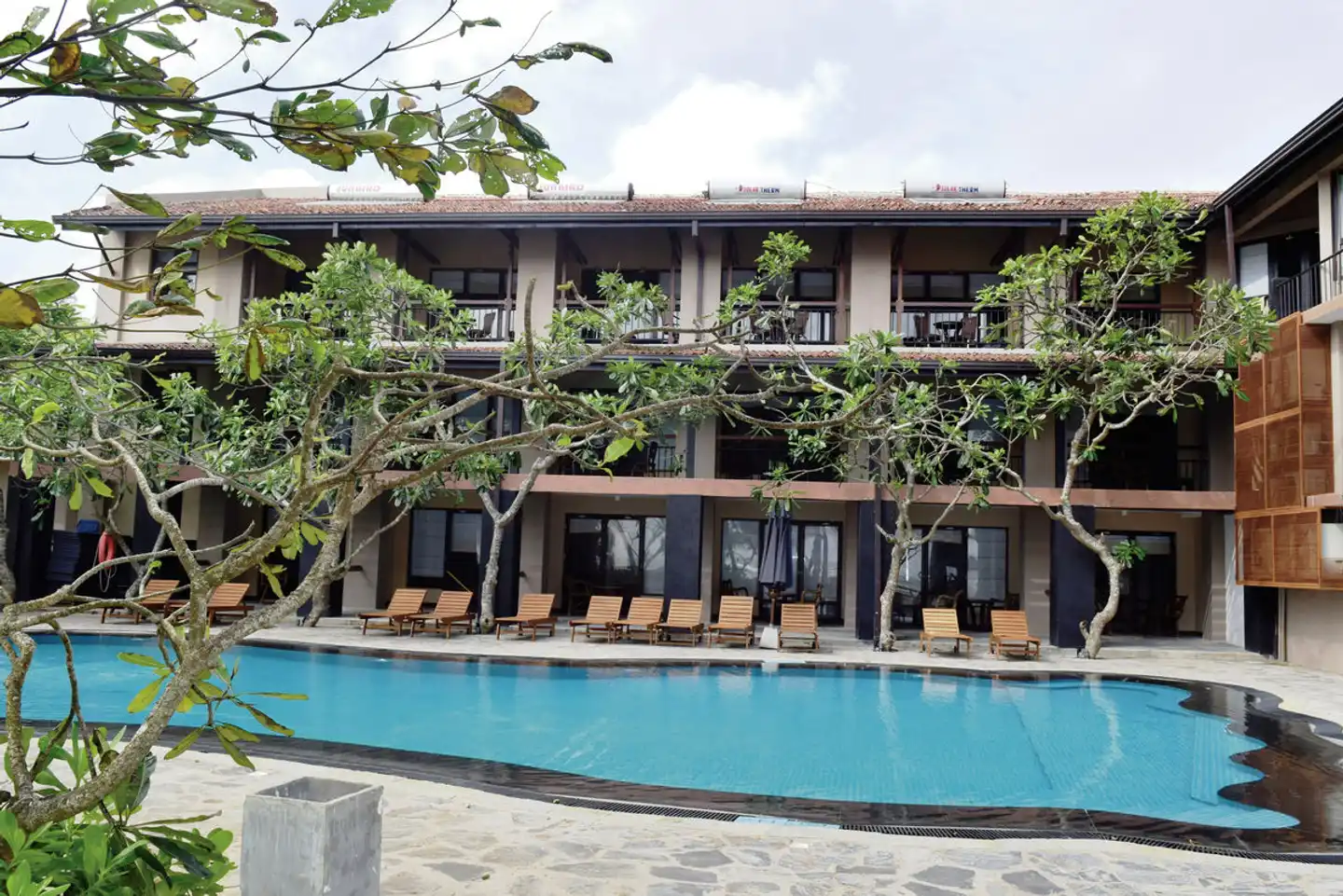Earl's Reef Pool