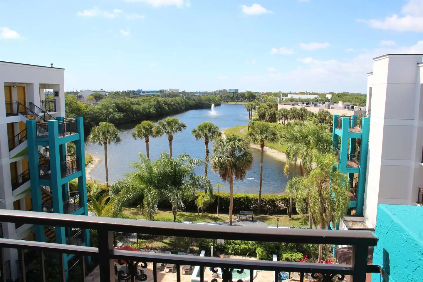 Best Western Plus Deerfield Beach Hotel & Suites Landschaft