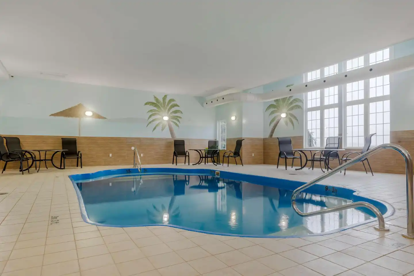 Best Western Plus Woodstock Hotel & Conference Centre Hallenbad