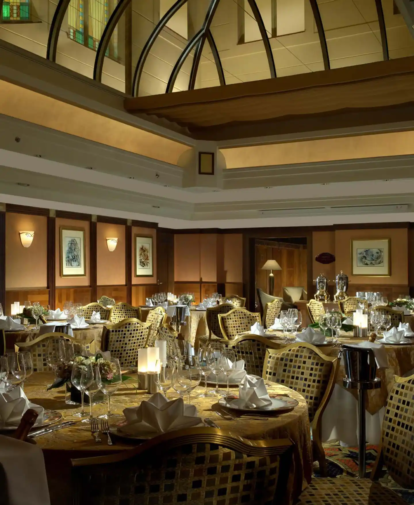 Art Deco Imperial Hotel Restaurant