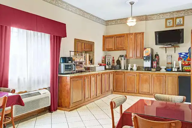Ramada Limited Redondo Beach Bar