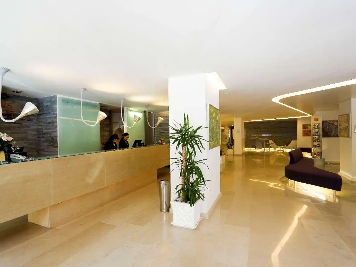 Mercure Palermo Centro Lobby