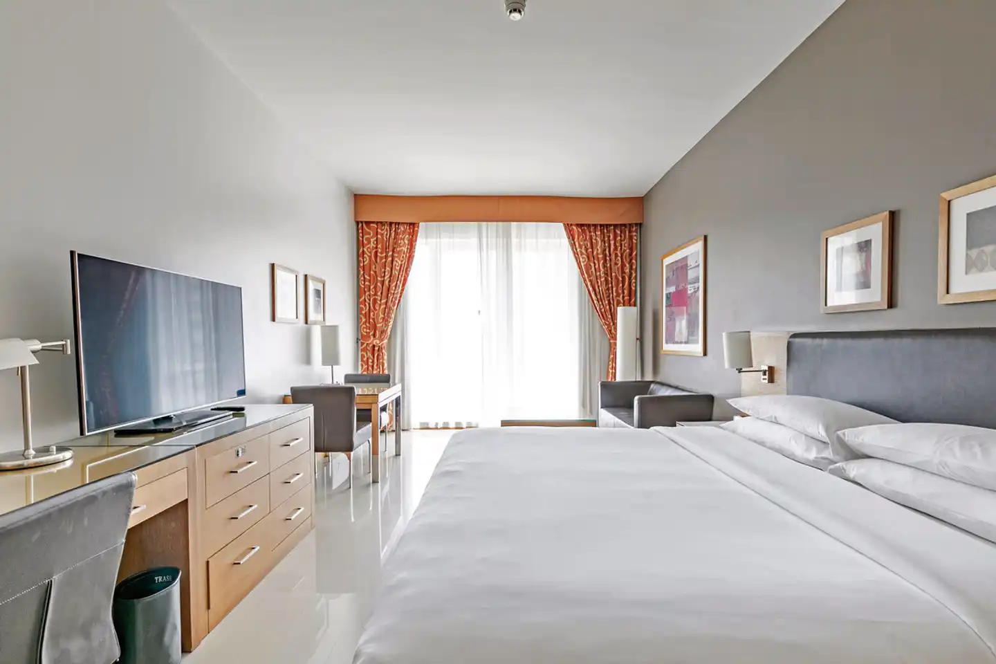 Four Points by Sheraton Bur Dubai Wohnbeispiel