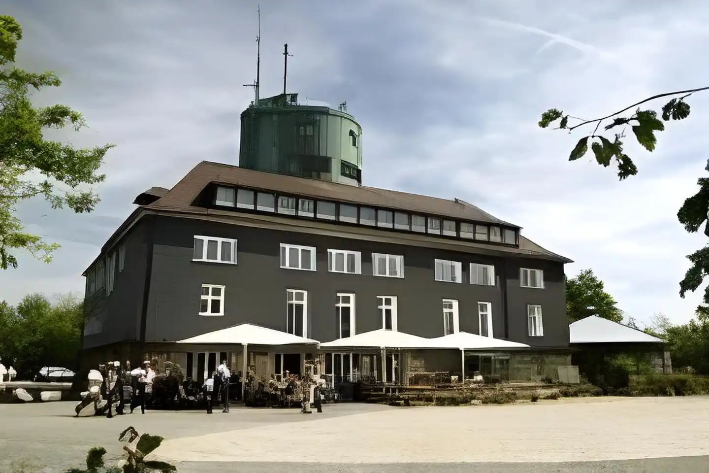 Kahler Asten Berggasthof Aussenansicht