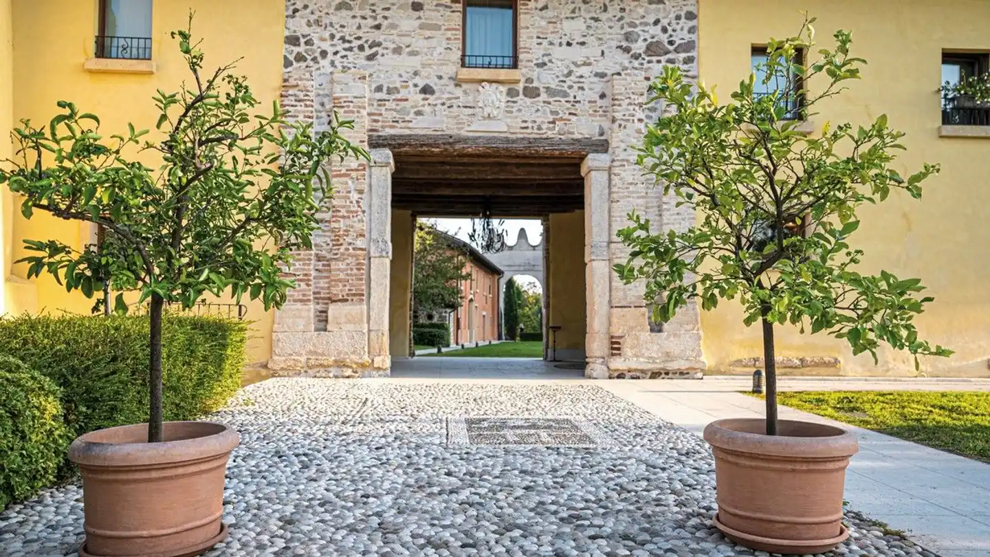 Relais Corte Cavalli Aussenansicht