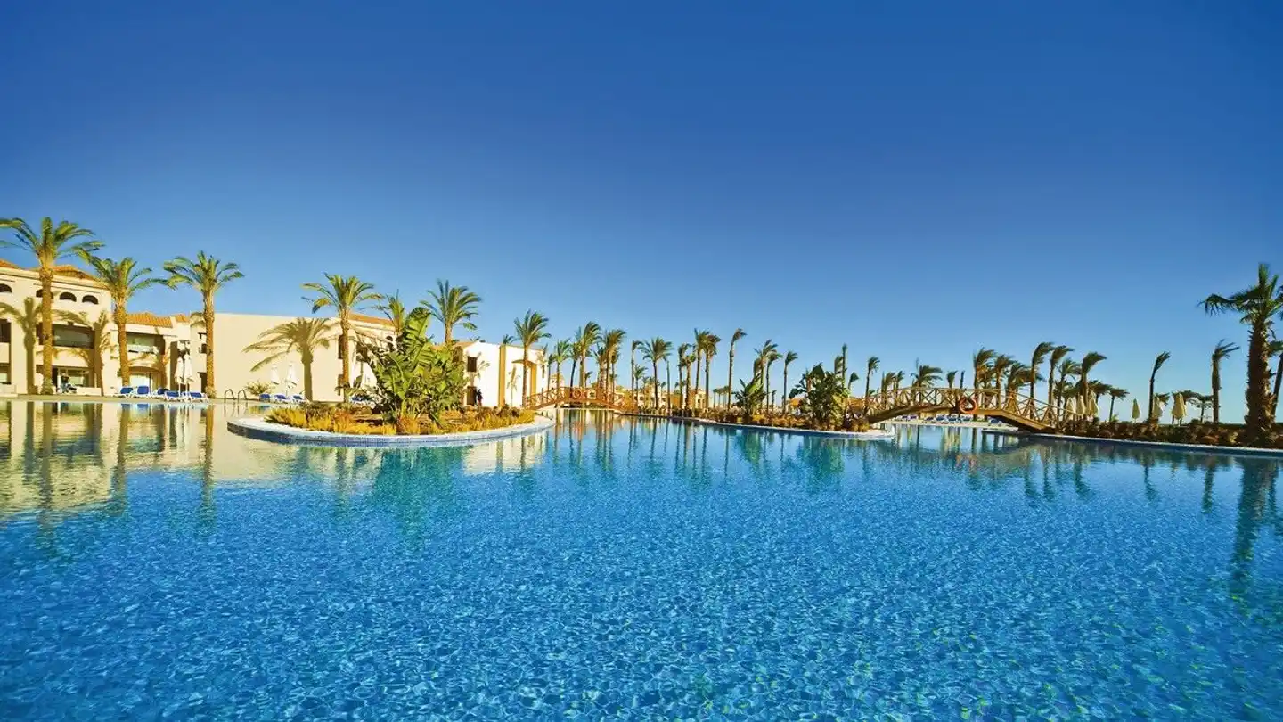 Cleopatra Luxury Resort Makadi Bay Pool