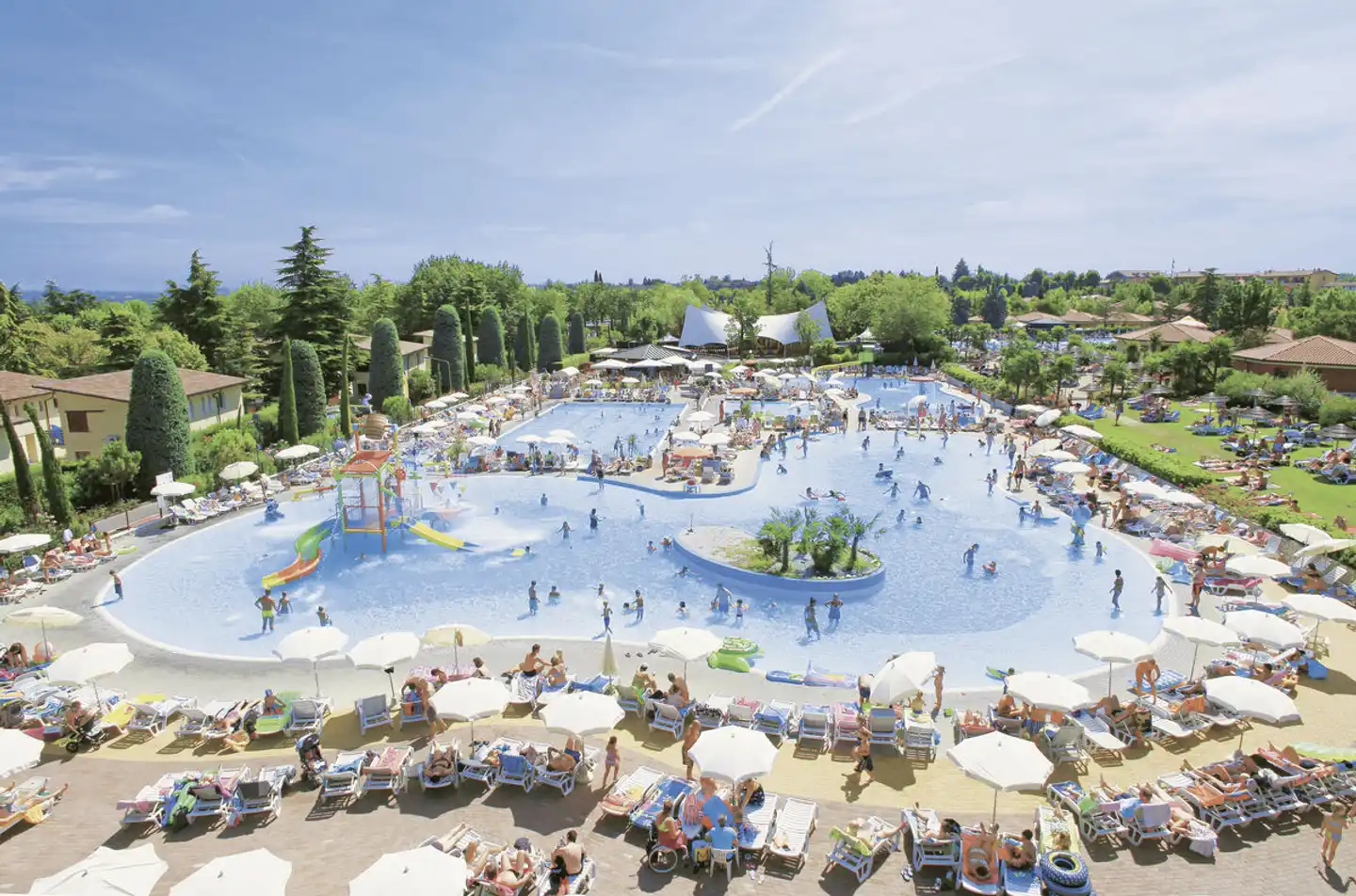 Bella Italia Pool