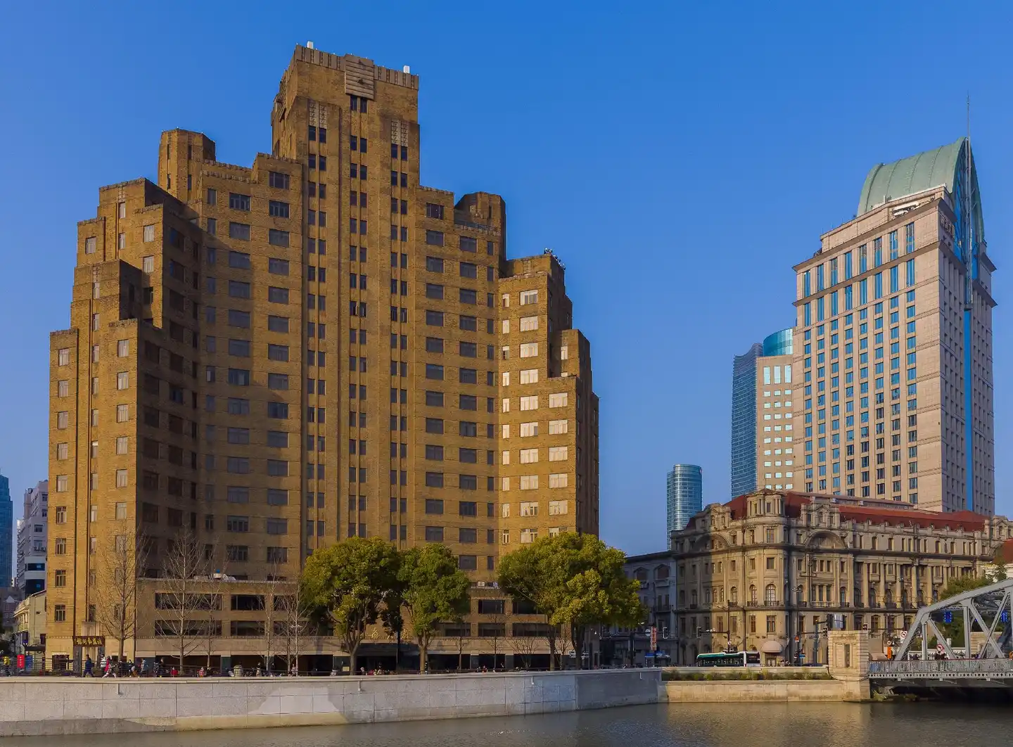 Broadway Mansions - Bund Aussenansicht