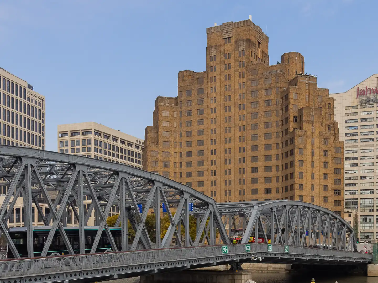 Broadway Mansions - Bund Aussenansicht