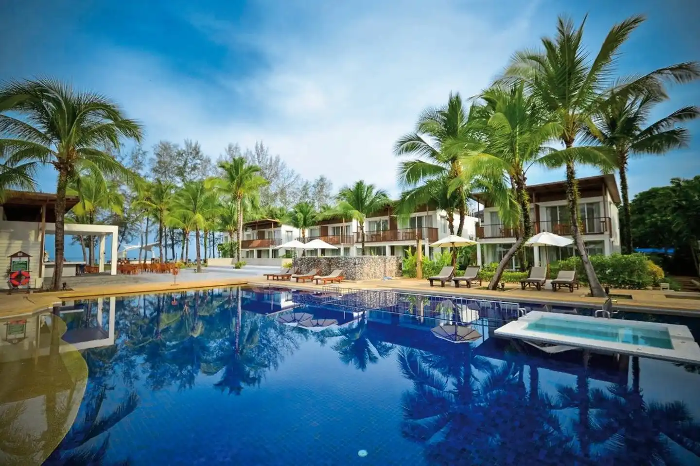 The Briza Beach Resort Khao Lak Pool