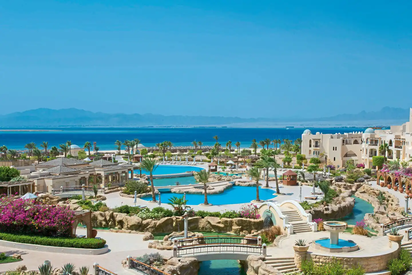 Kempinski Soma Bay Aussenansicht