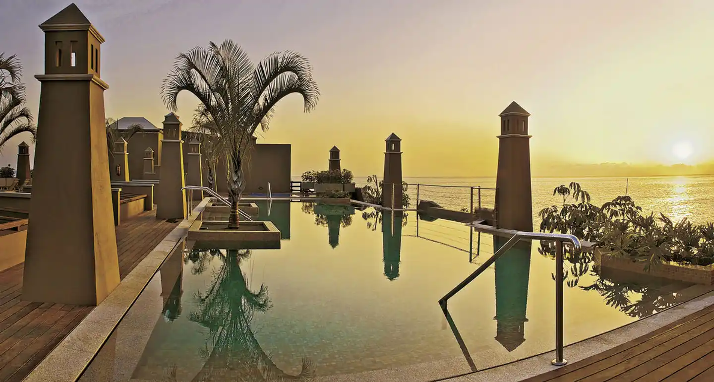 Hotel Playa Calera Pool