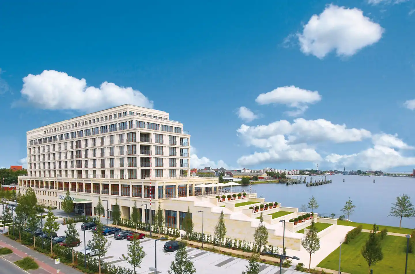 ATLANTIC Hotel Wilhelmshaven Aussenansicht