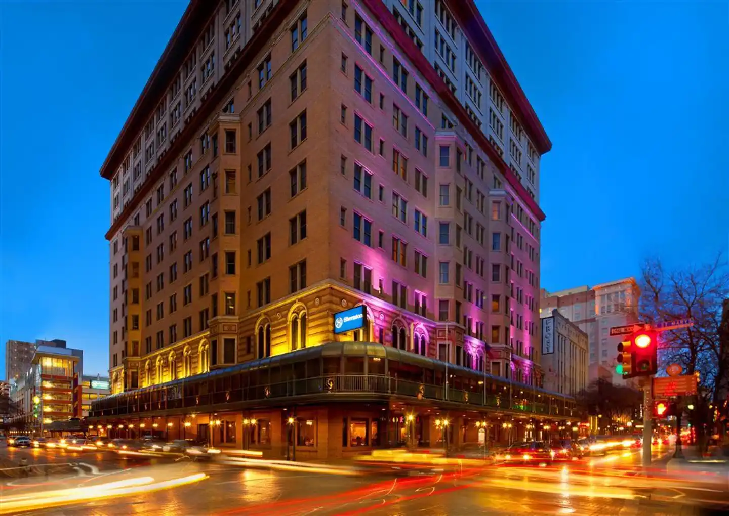 The Gunter Hotel San Antonio Riverwalk Aussenansicht