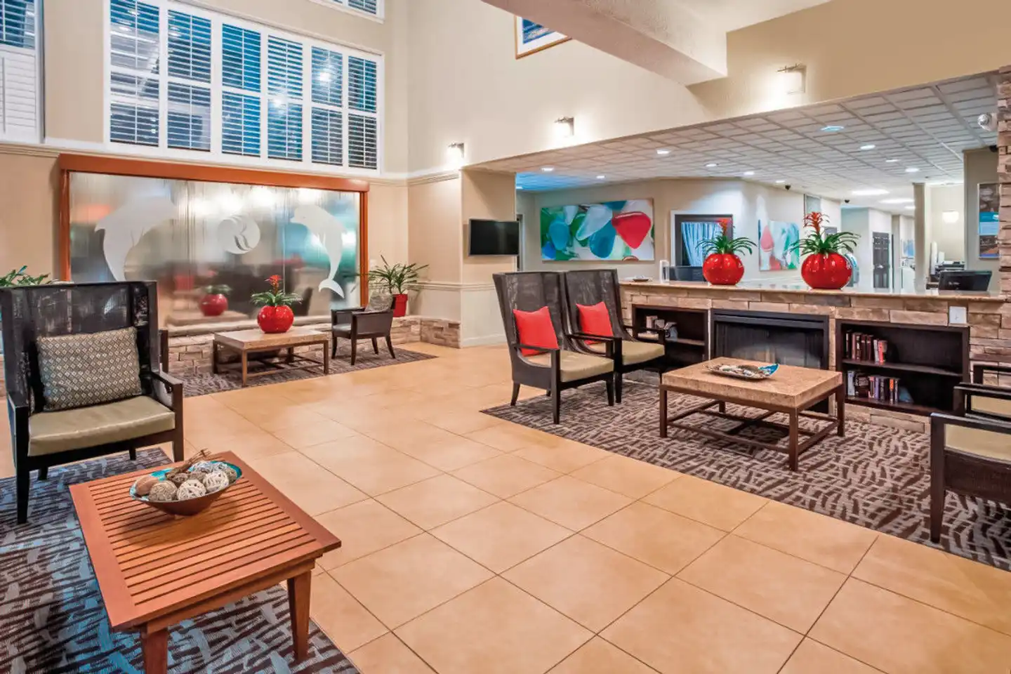 Ramada Plaza by Wyndham Nags Head Oceanfront Lobby