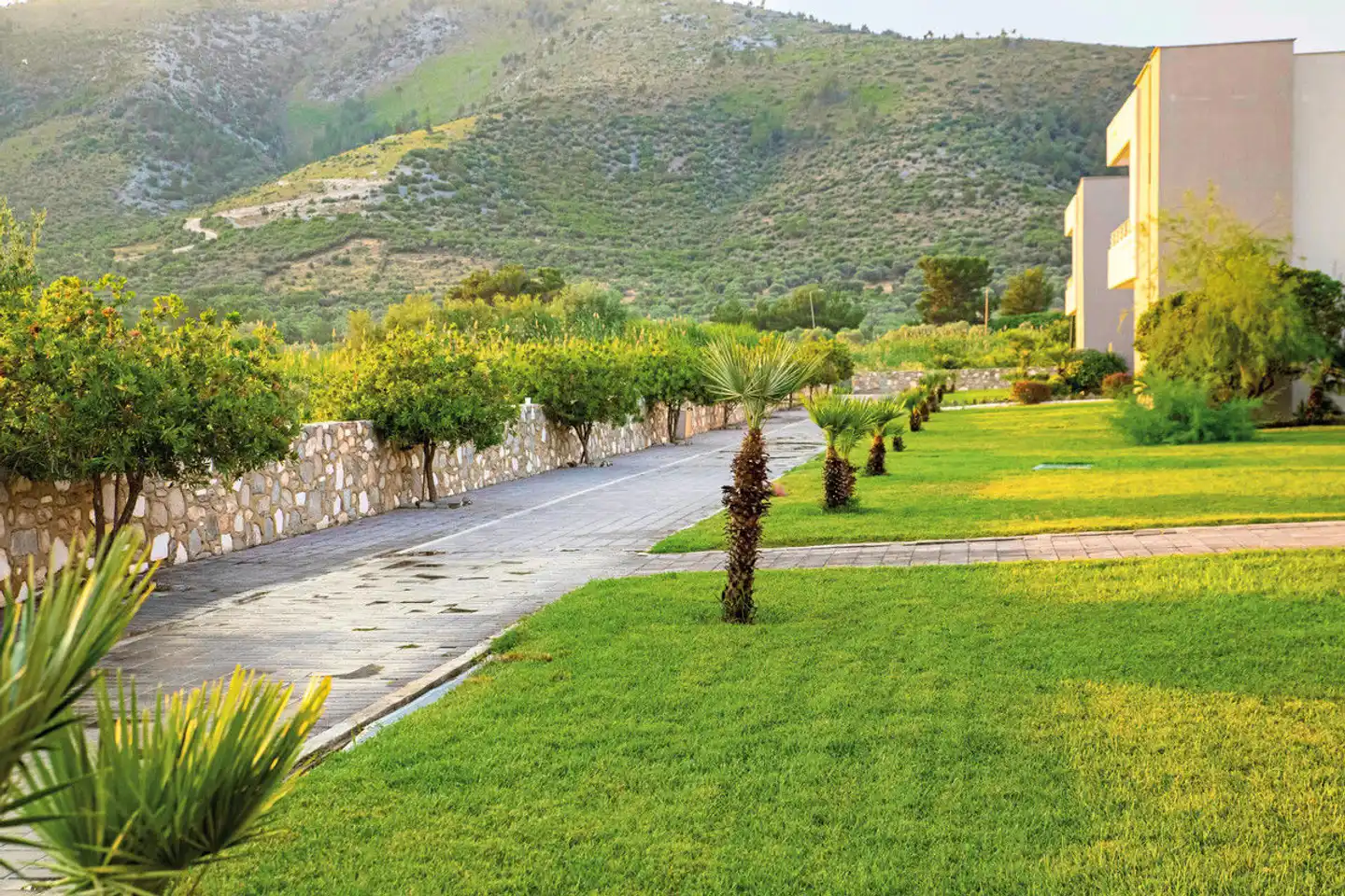 Alea Hotel & Suites Landschaft