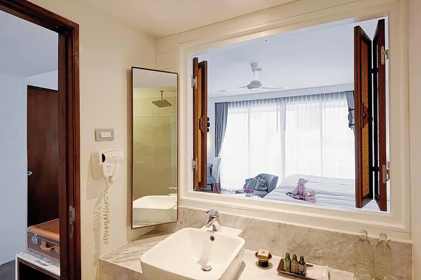 Loligo Resort Hua Hin Badezimmer