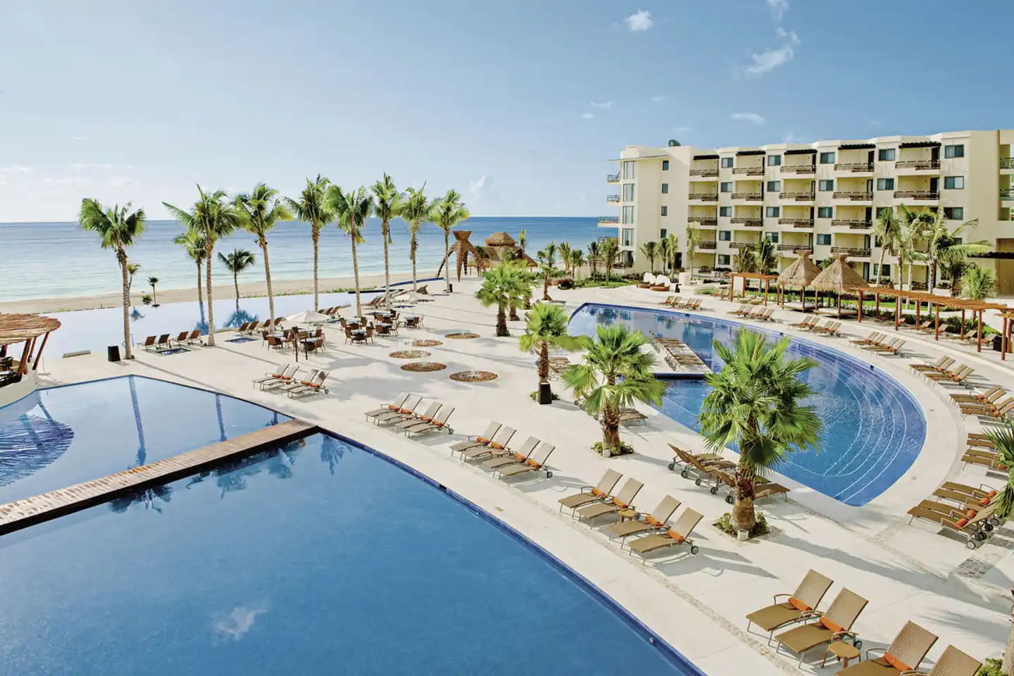 Dreams Riviera Cancun Resort & Spa Pool