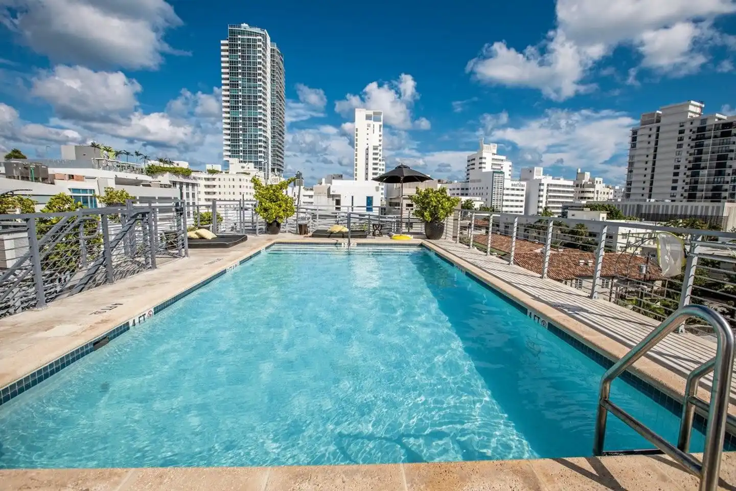 Riviera South Beach Pool