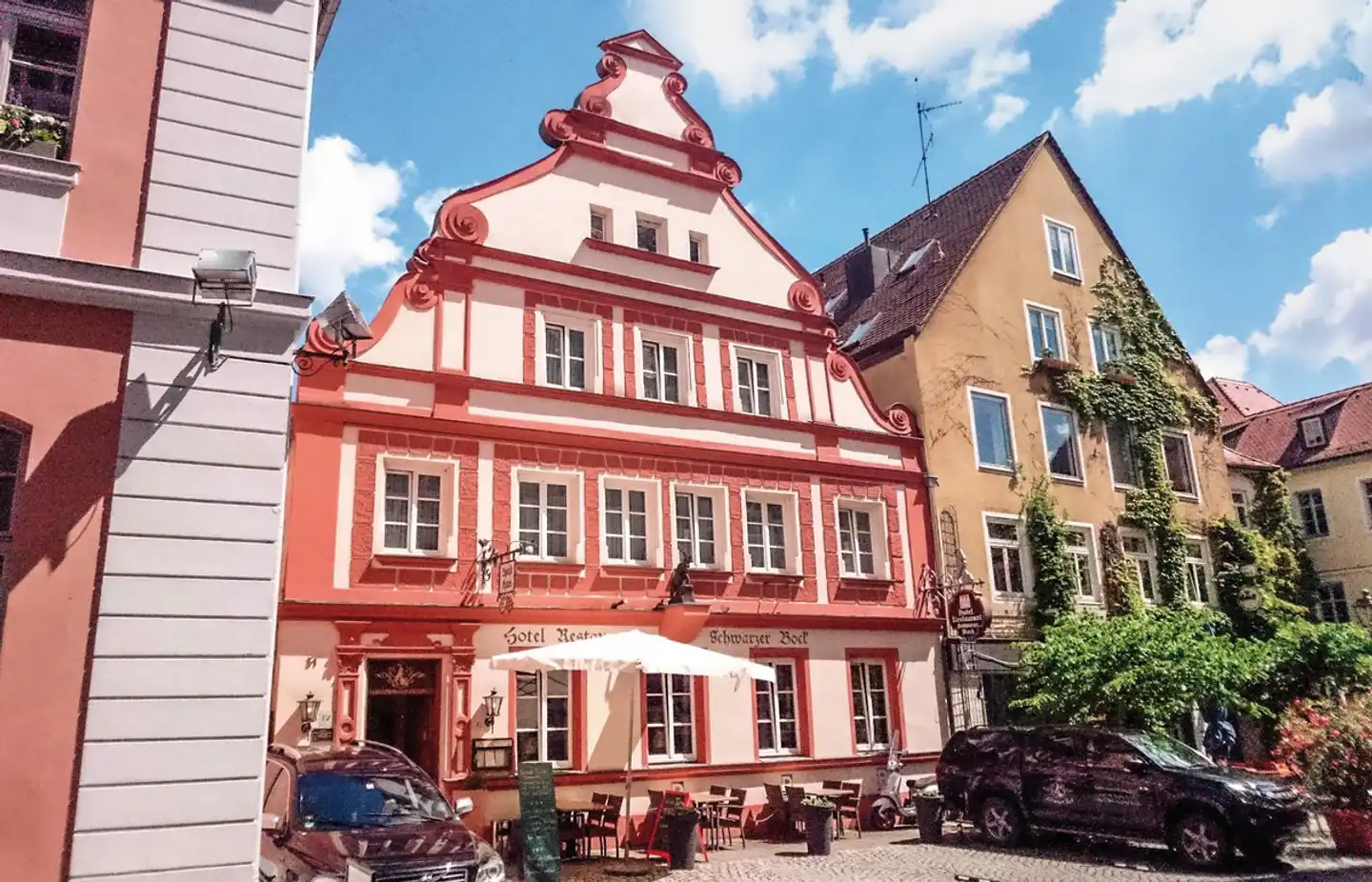 Boutique Hotel & Wirtshaus Schwarzer Bock Aussenansicht