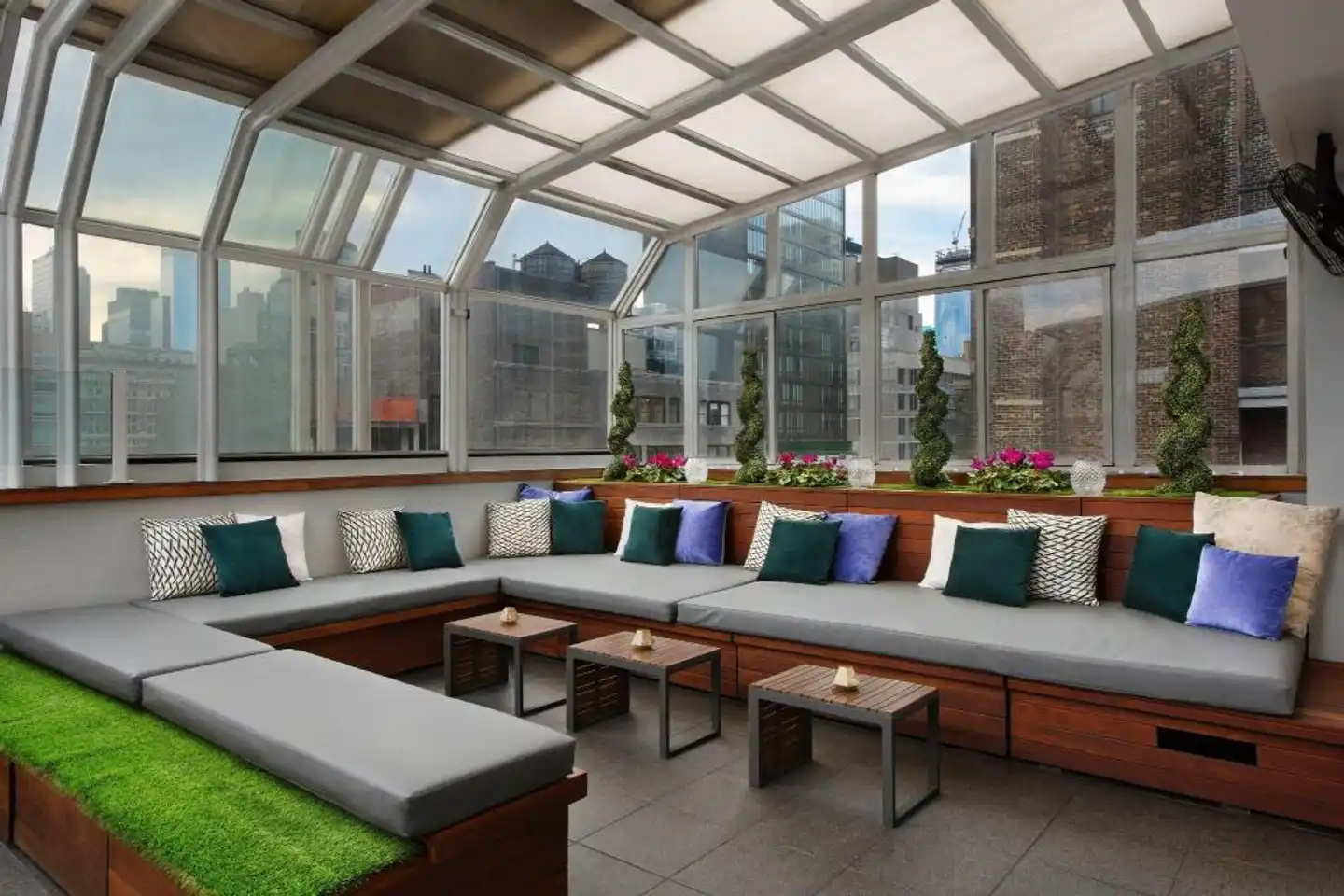Marriott Vacation Club Pulse, New York City Lobby