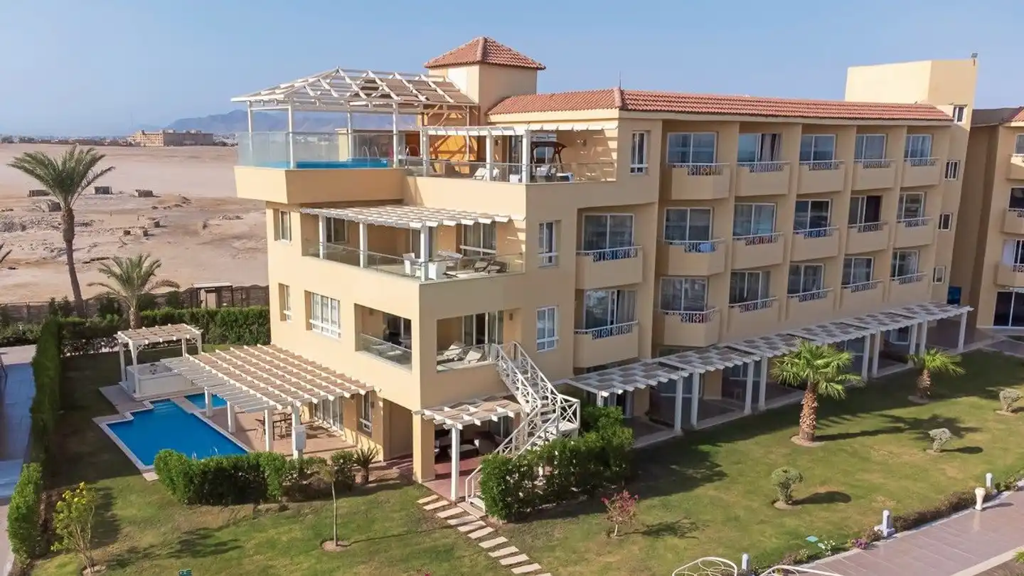 Amwaj Beach Club Abu Soma Aussenansicht
