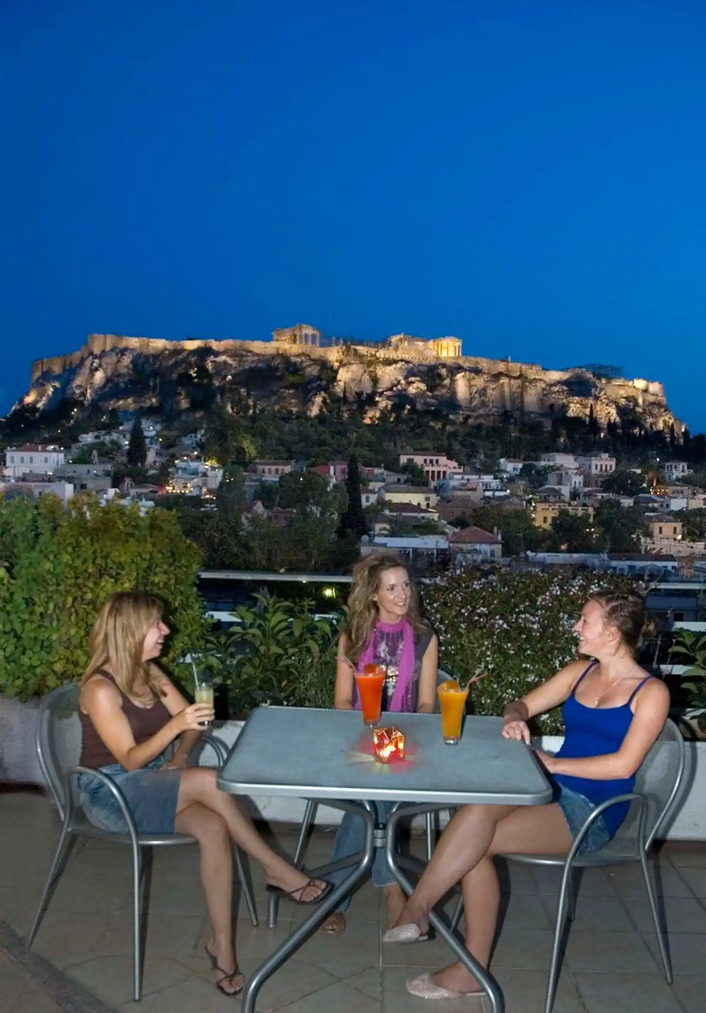 Athens Center Square Personen