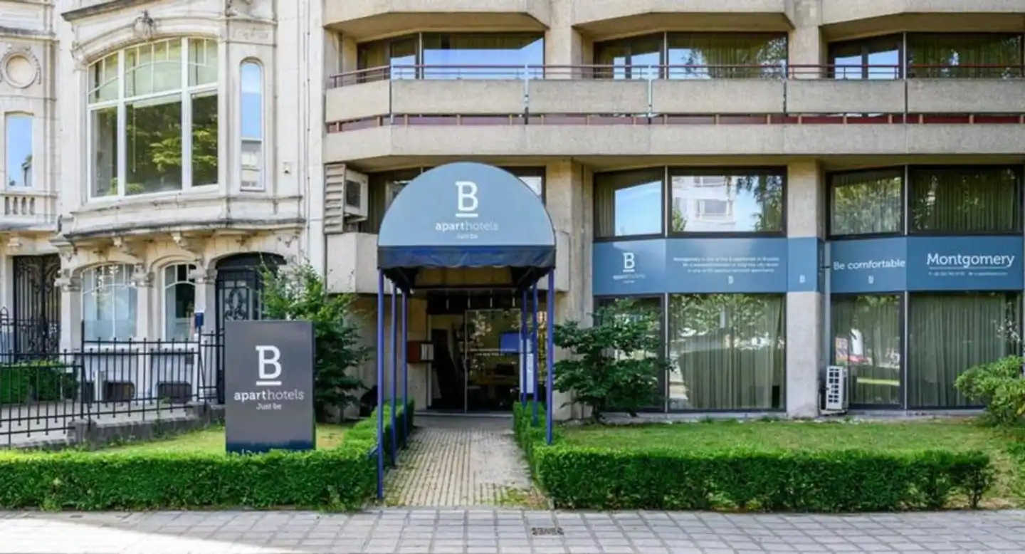 B-Aparthotels Montgomery Aussenansicht