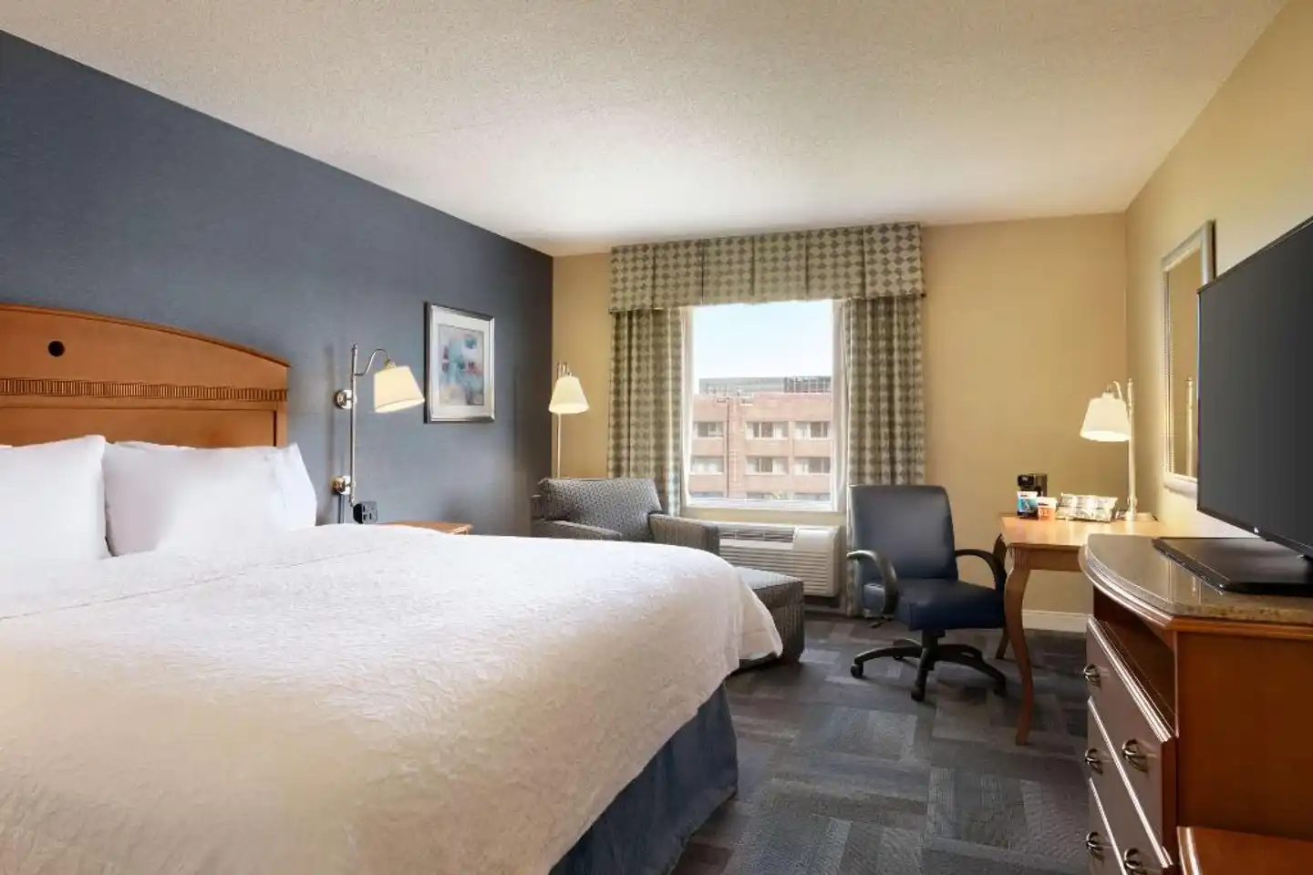 Hampton Inn New York - LaGuardia Airport Wohnbeispiel