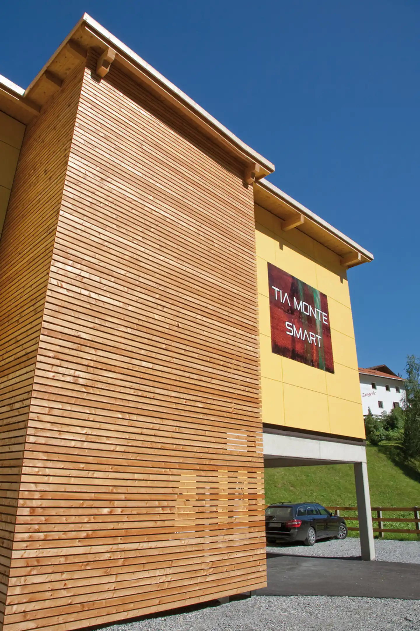 Tia Smart Natur Aussenansicht