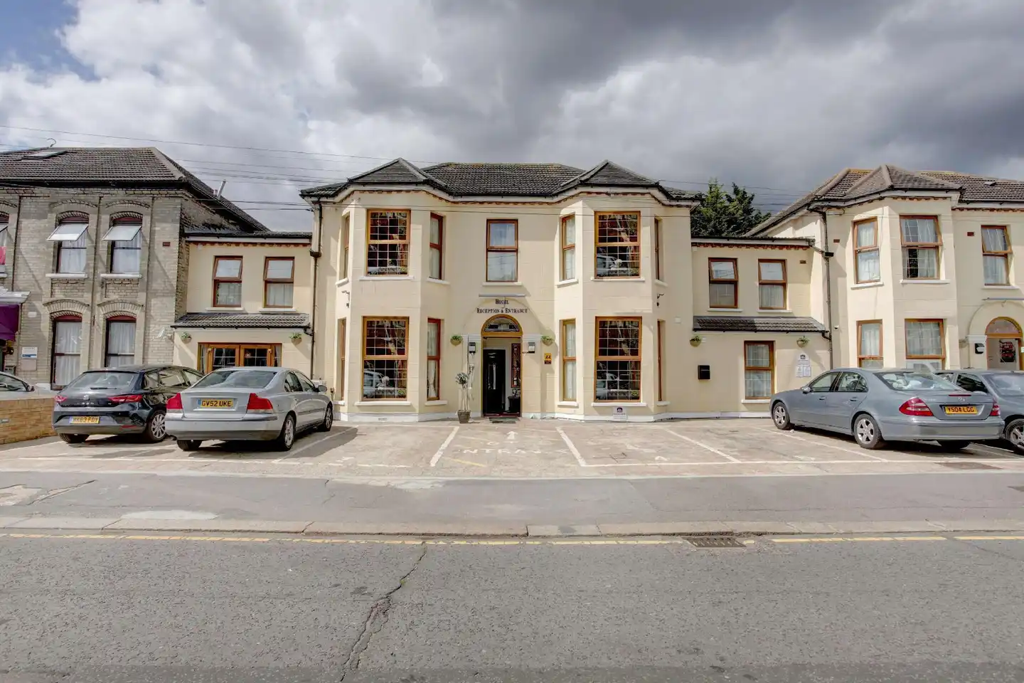 Best Western London Ilford Hotel Aussenansicht