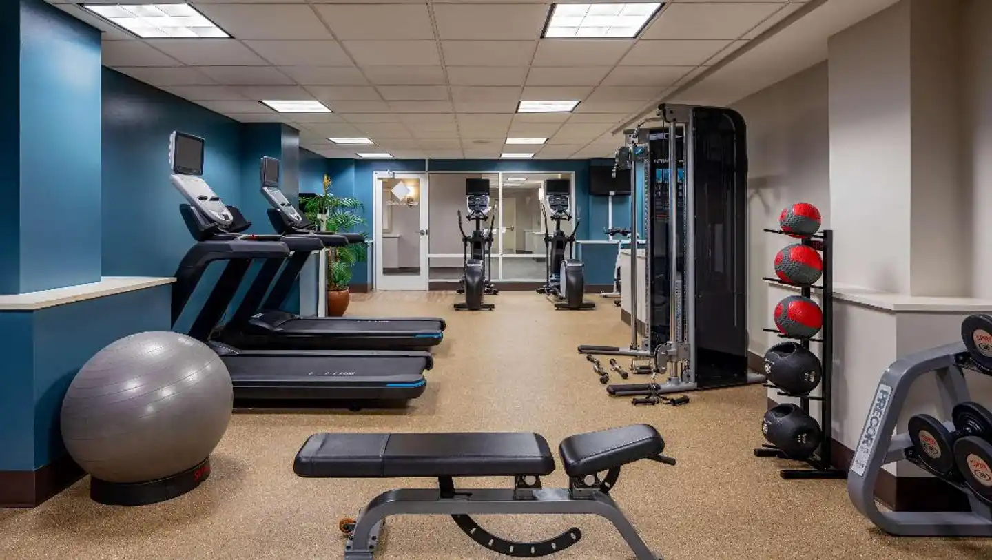Hilton Garden Inn Jackson Downtown Sport und Entertainment