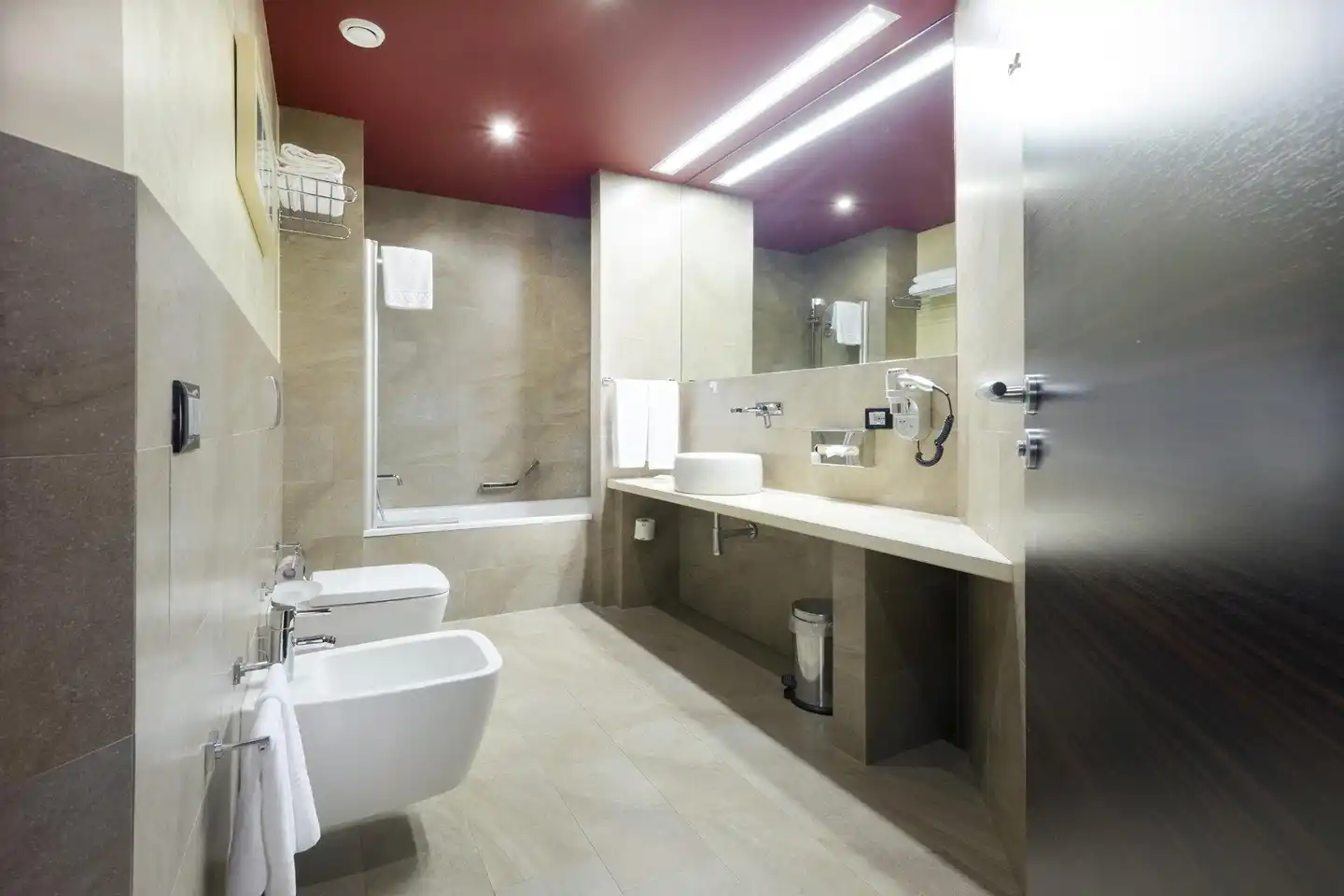 Hilton Garden Inn Lecce Badezimmer