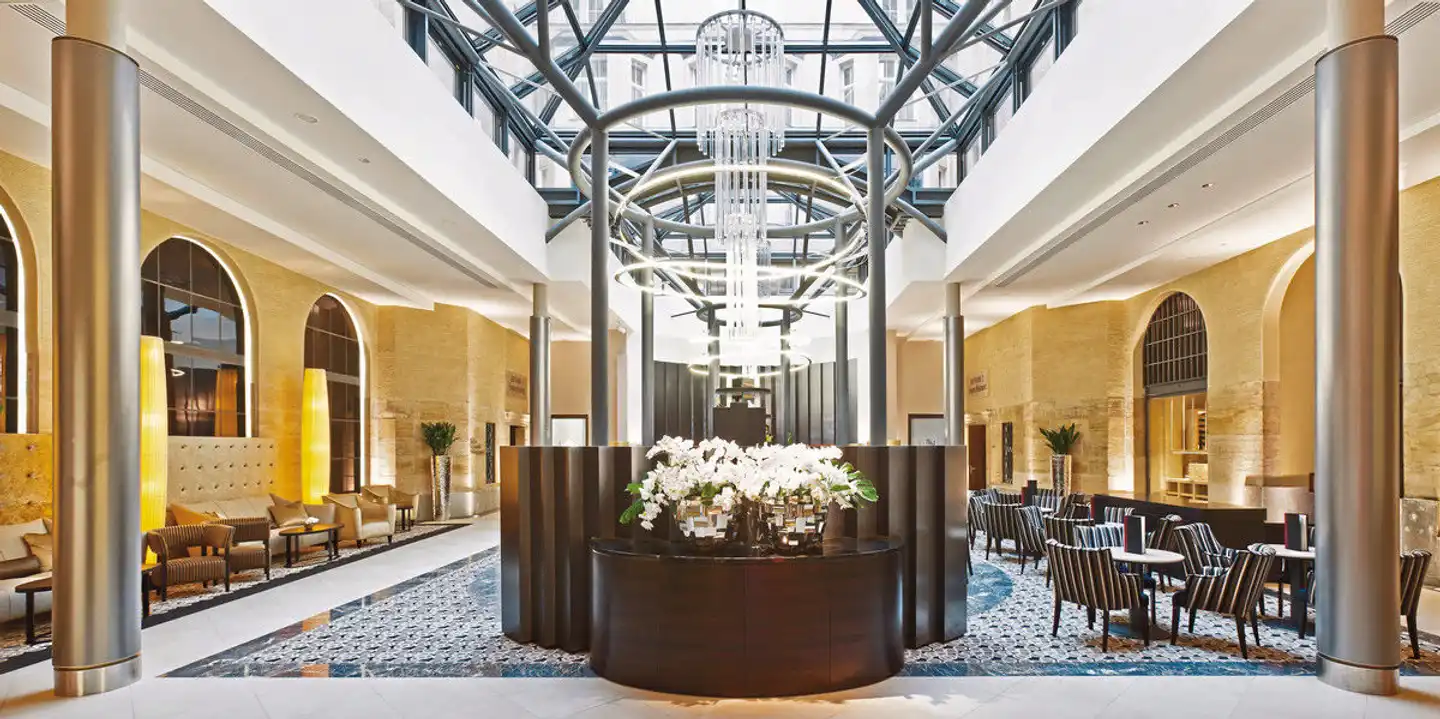 Steigenberger Icon Grandhotel Handelshof Lobby