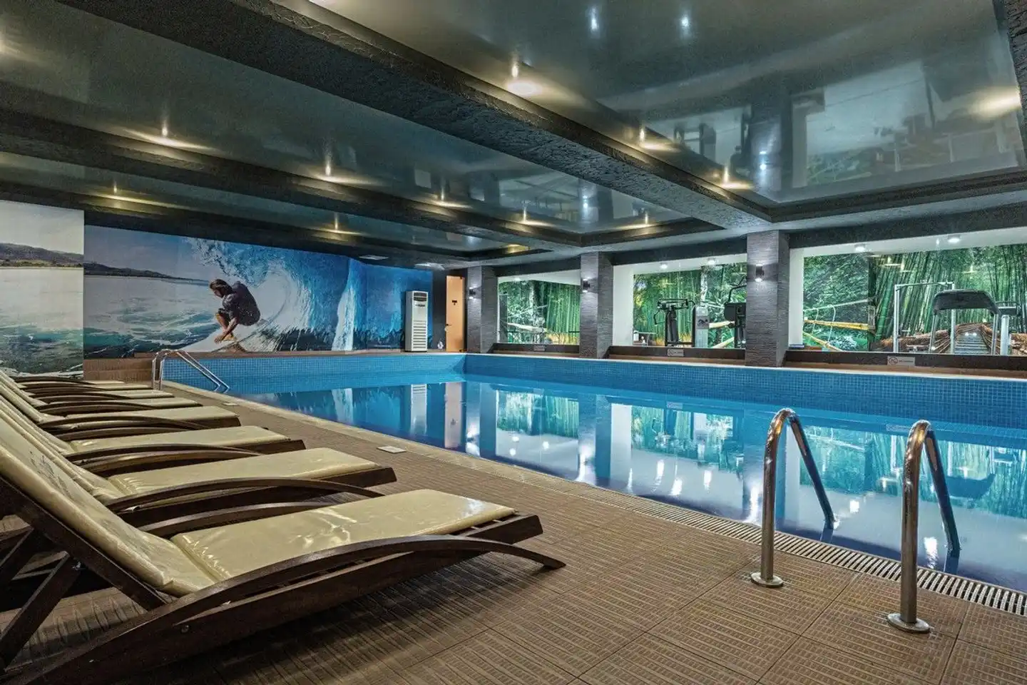SH Dolce Vita Hallenbad
