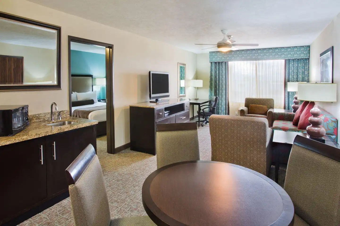 Crowne Plaza Anchorage-Midtown Wohnbeispiel