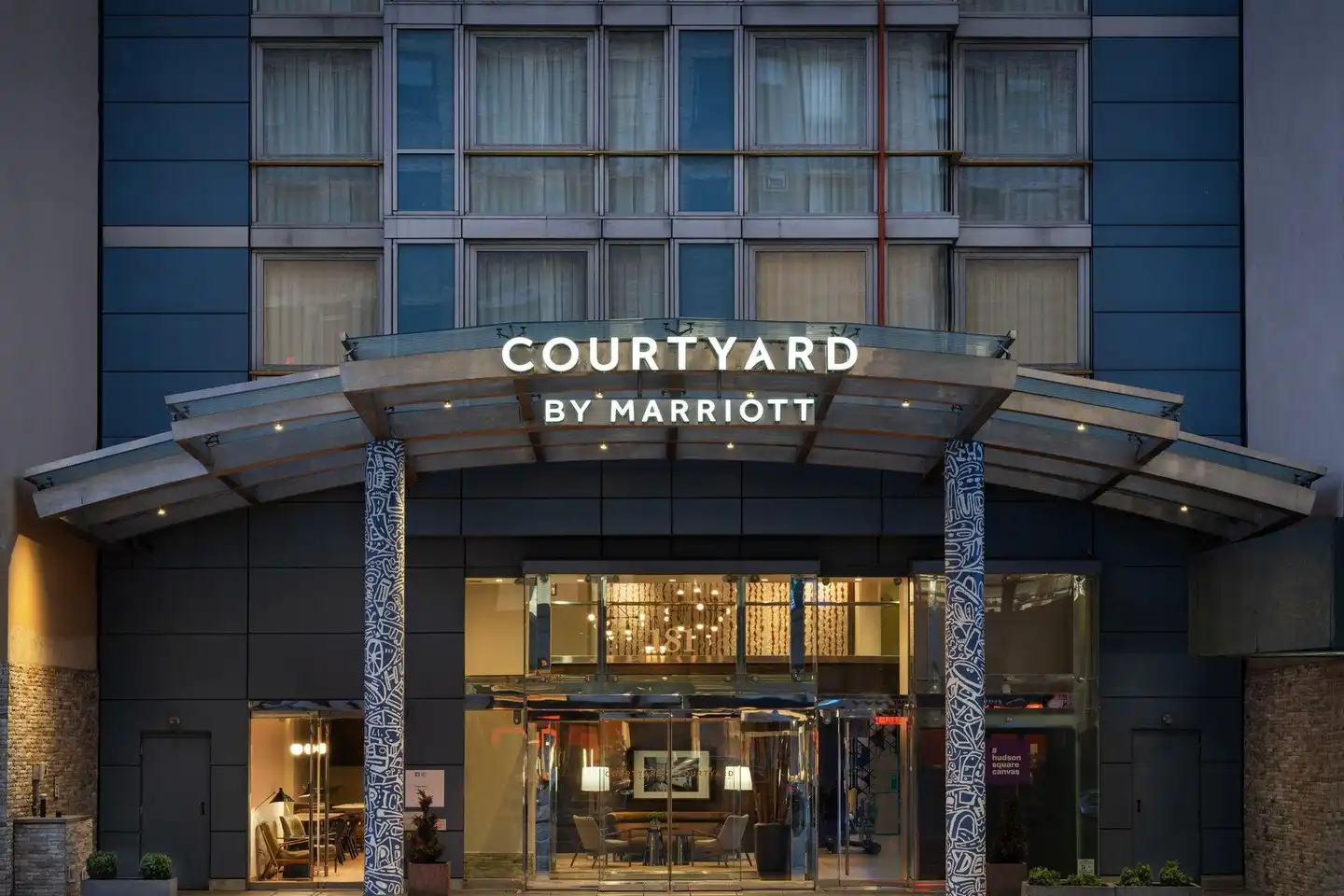 Courtyard by Marriott New York Manhattan/SoHo Aussenansicht