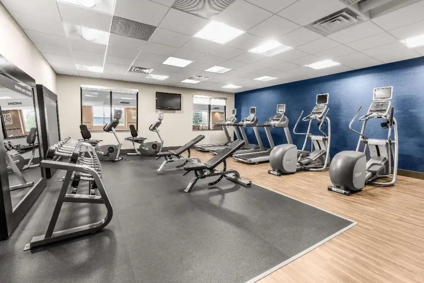 Hampton Inn & Suites Fairbanks Sport und Entertainment