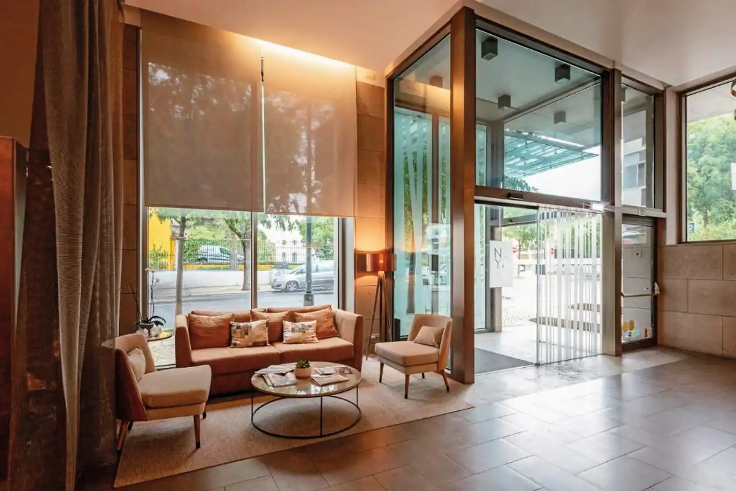Neya Lisboa Lobby