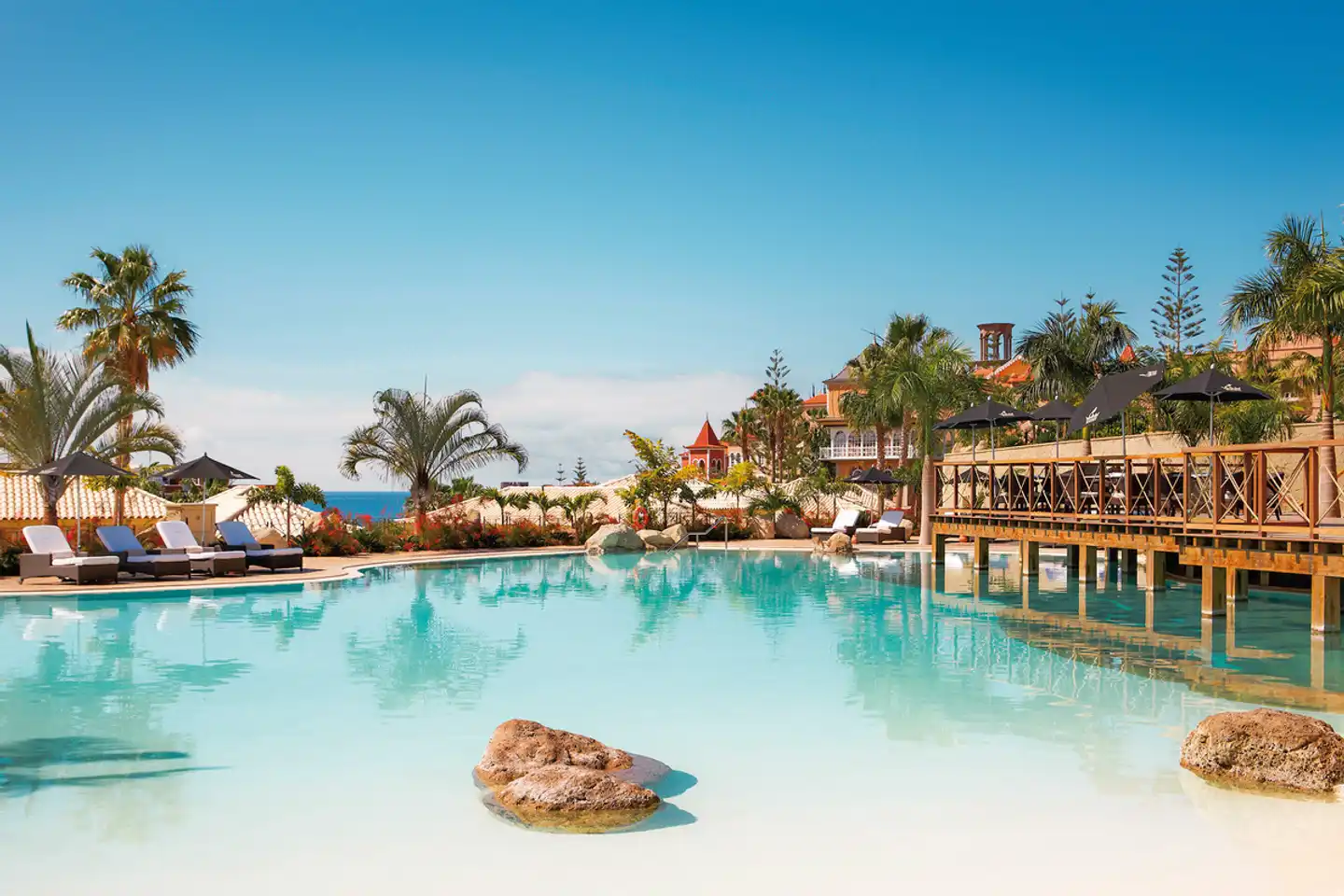 Las Villas Pool