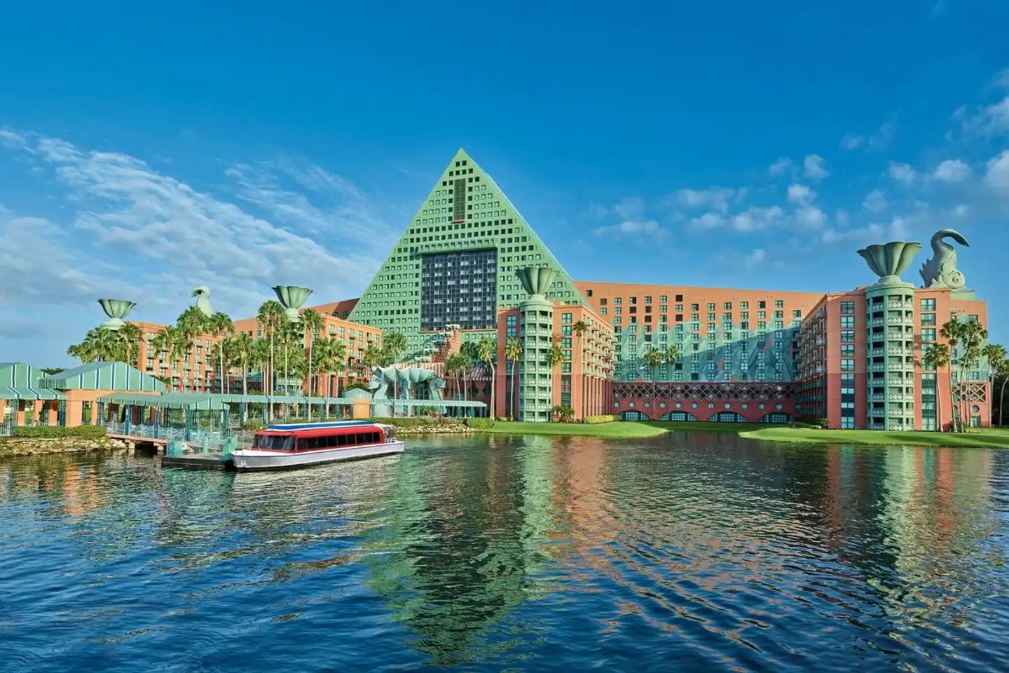 Walt Disney World Dolphin Aussenansicht