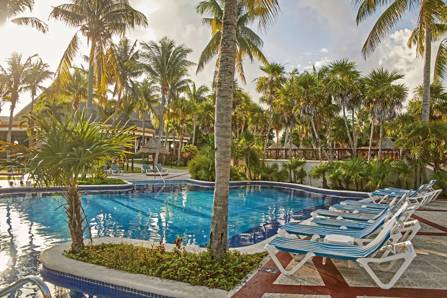 Bahia Principe Grand Coba Pool
