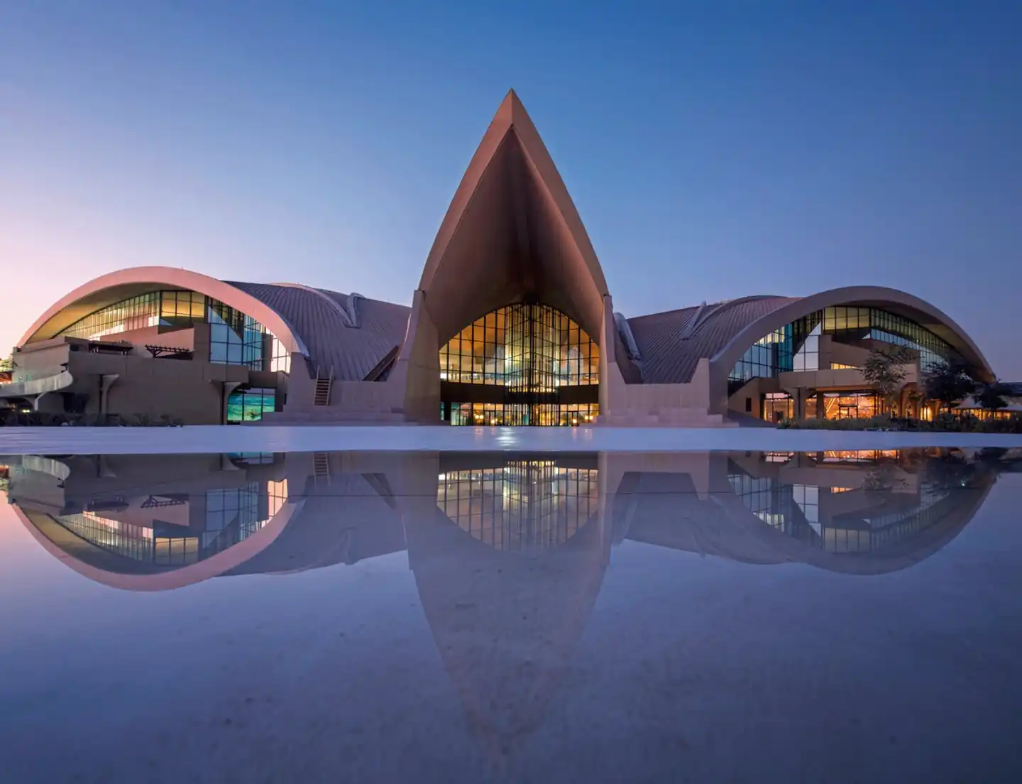 Erth Abu Dhabi Pool