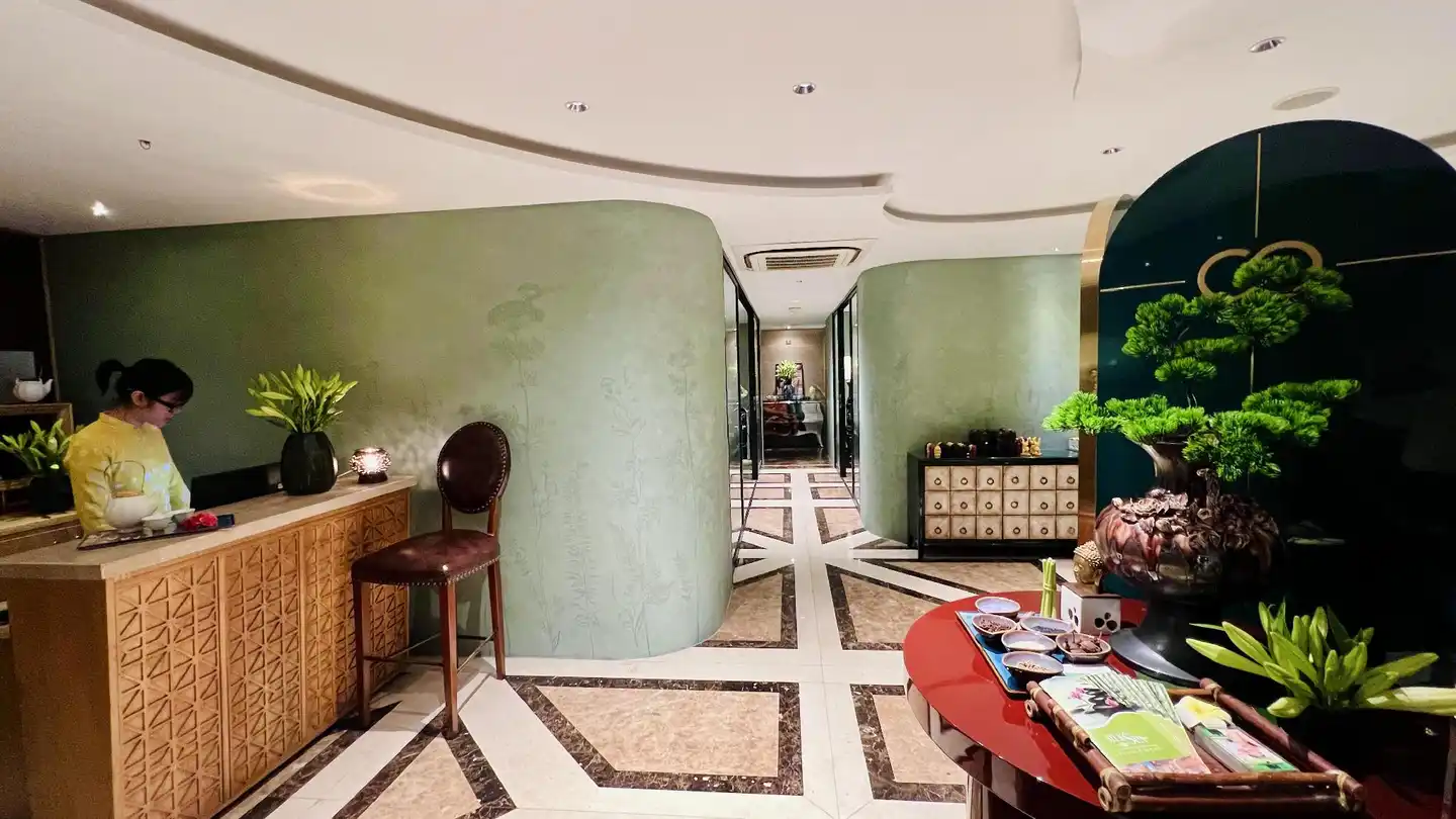 Golden Silk Boutique Hotel Restaurant