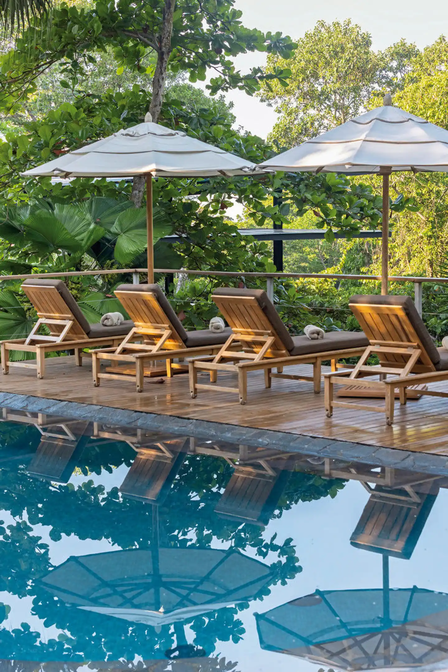 El Remanso Lodge Pool