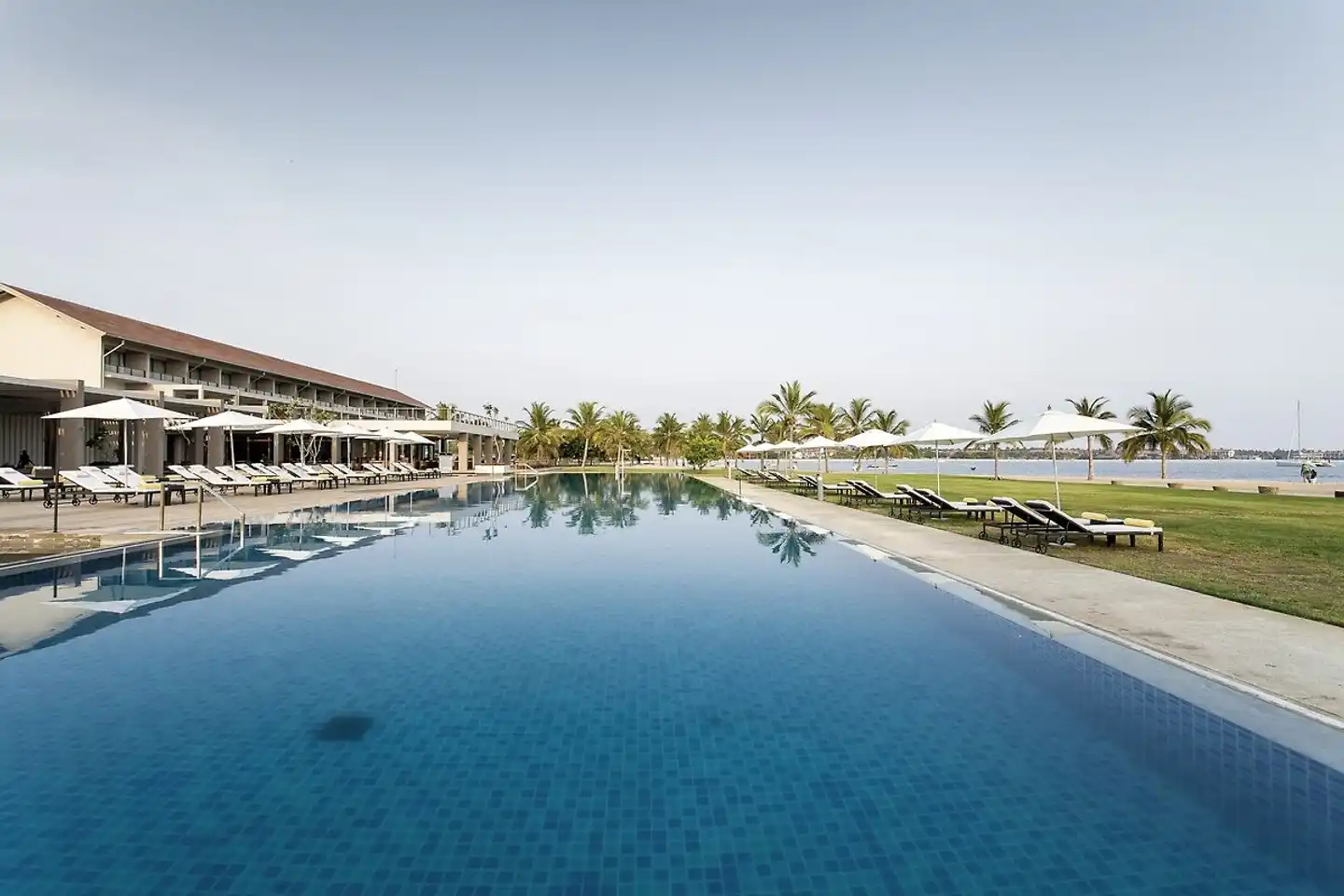 Amaya Beach Resort & Spa Passikudah Pool