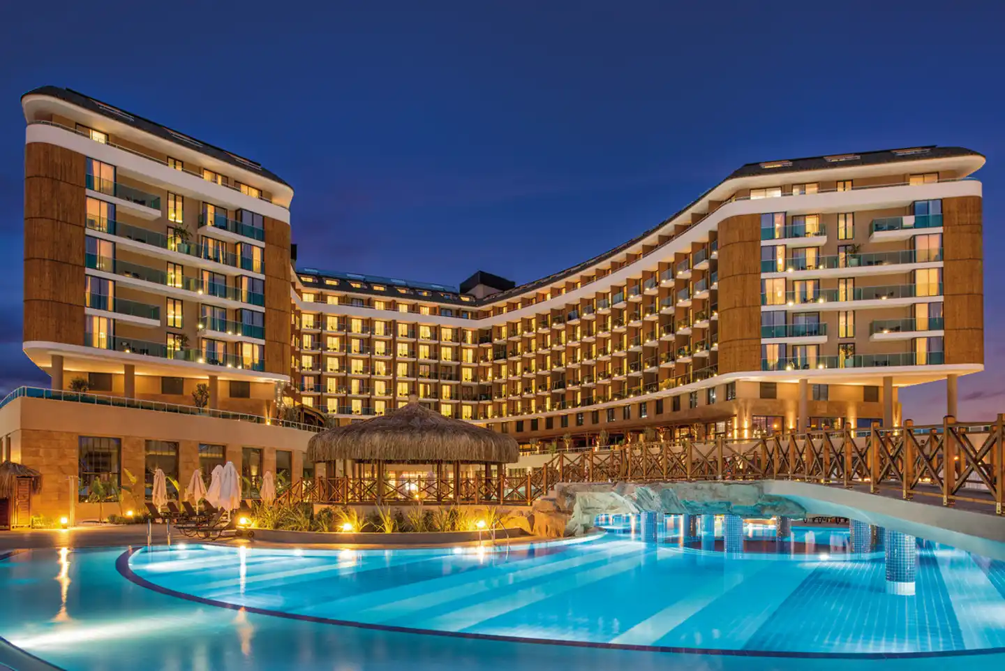 Aska Lara Resort & Spa Pool