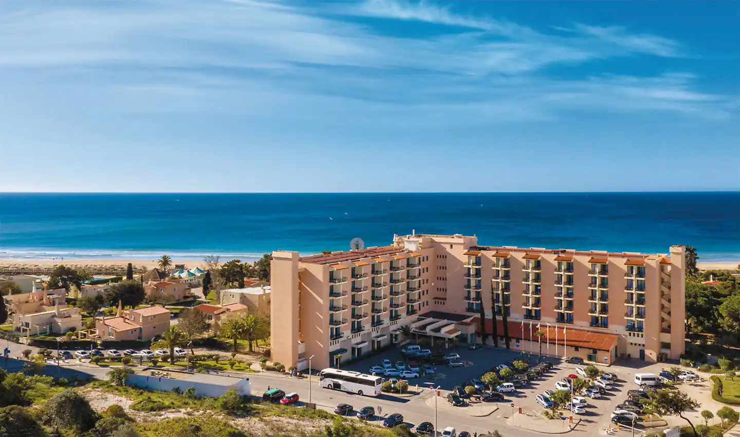 Pestana Dom João II Beach & Golf Resort Aussenansicht
