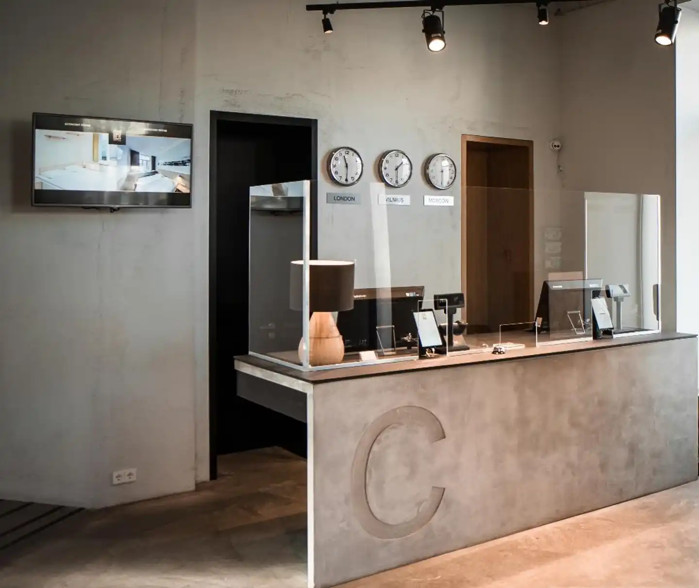 Corner Lobby
